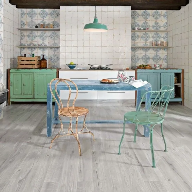 Mumble G/A Grey Anti-Slip Wood Effect Tile 15x91