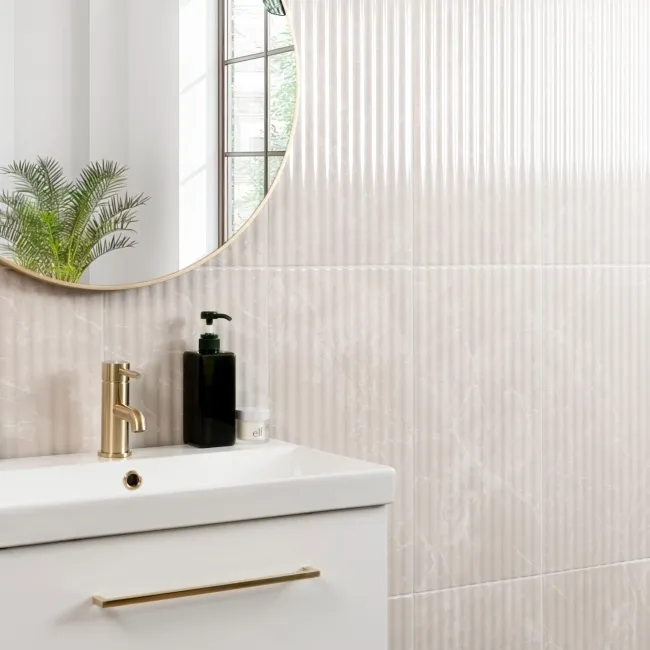 Imperial Warm White Gloss marble Effect Decor Wall Tile 600x300