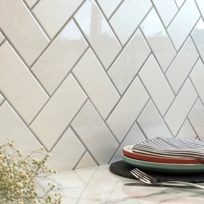 Liso Blanco White Brillo Metro Tiles 150x75