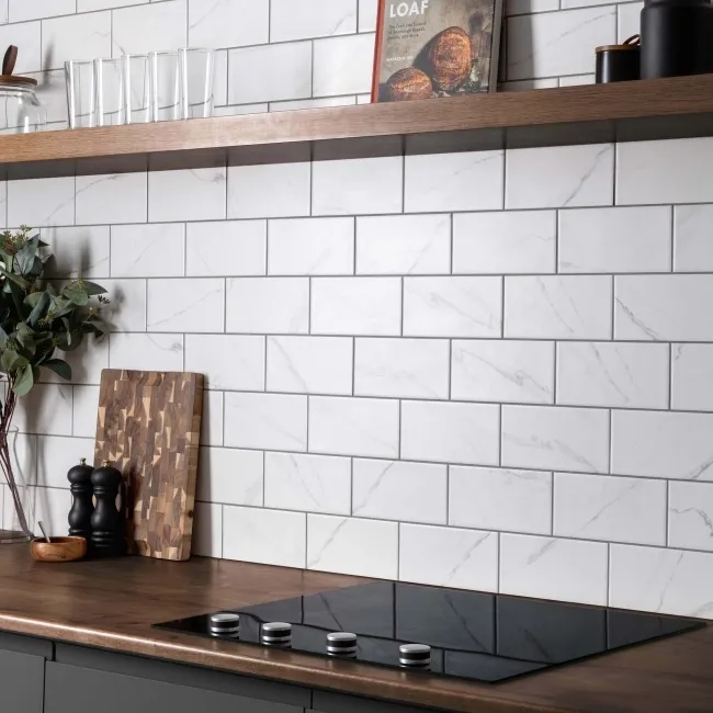 Apennine Bevelled Matt Marble Effect Tile 10x20