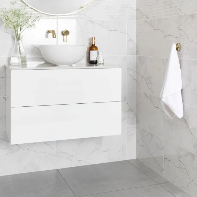 Riva White Gloss Marble Effect Wall Tile 600x300