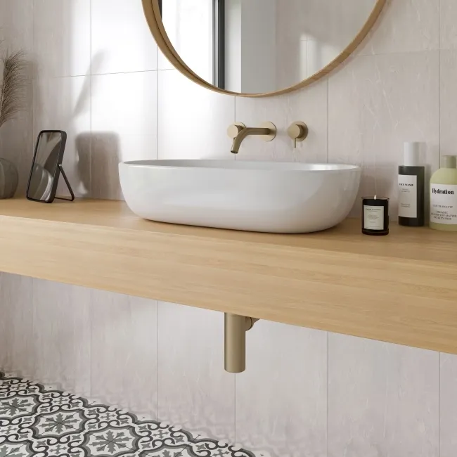 Imperial Warm White Gloss Marble Effect Wall Tile 600x300