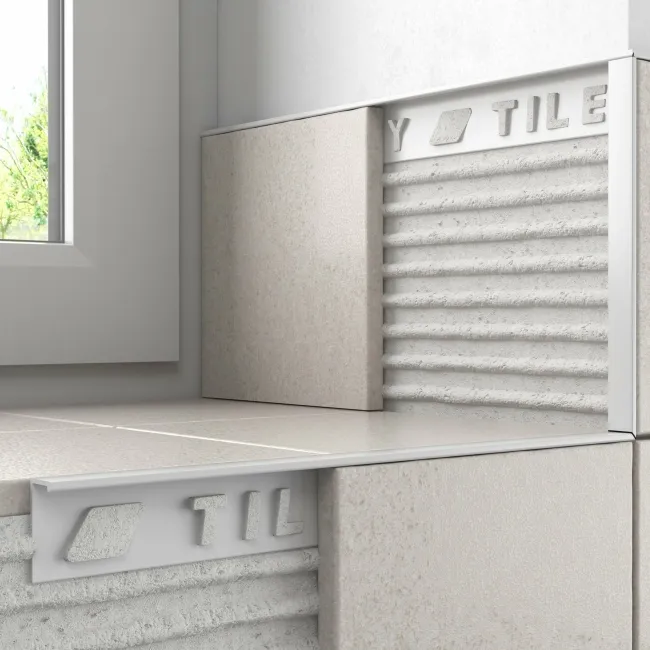 8mm White Square Edge Plastic Trim