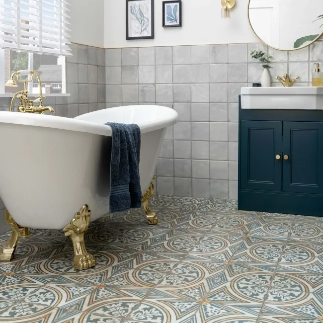 Vintage Industrial Divina 450x450