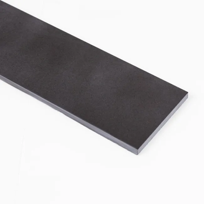 Detroit Carbon 295x72