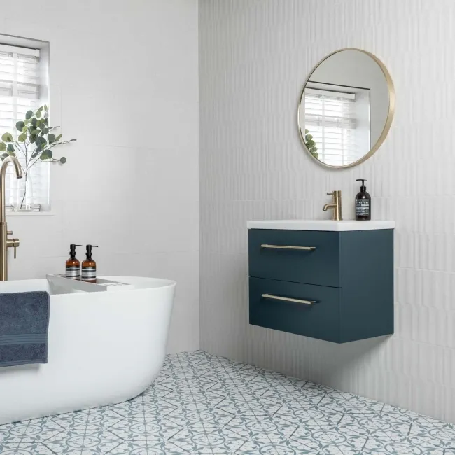 Manhattan White Wavy Stone Effect Tiles