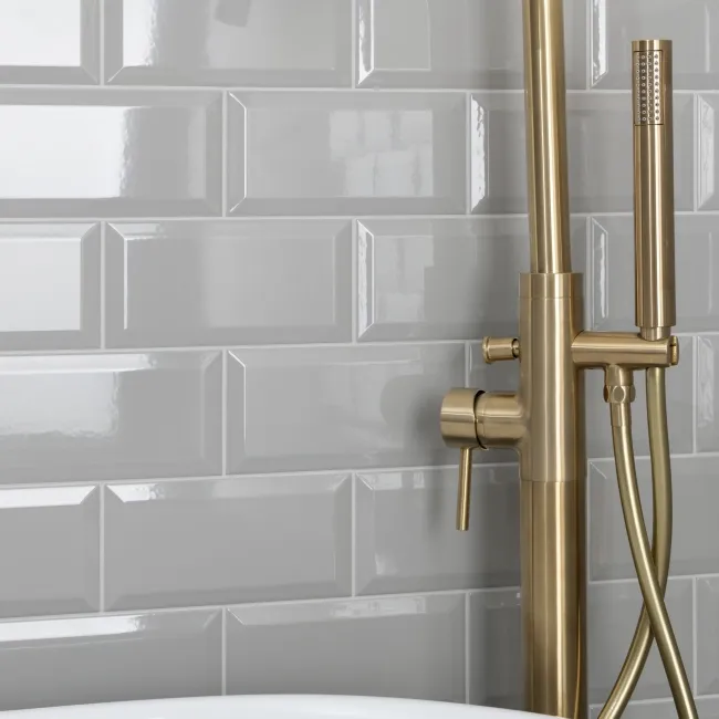 Metro Light Grey Gloss 100x200