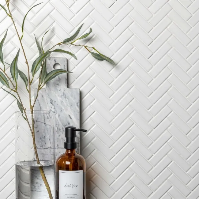 Pixel White Herringbone Matt 22x73
